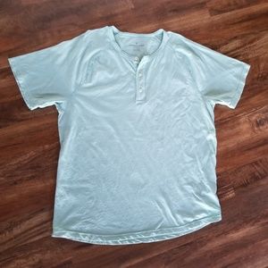 AE || Seafoam Short Sleeve Shirt
